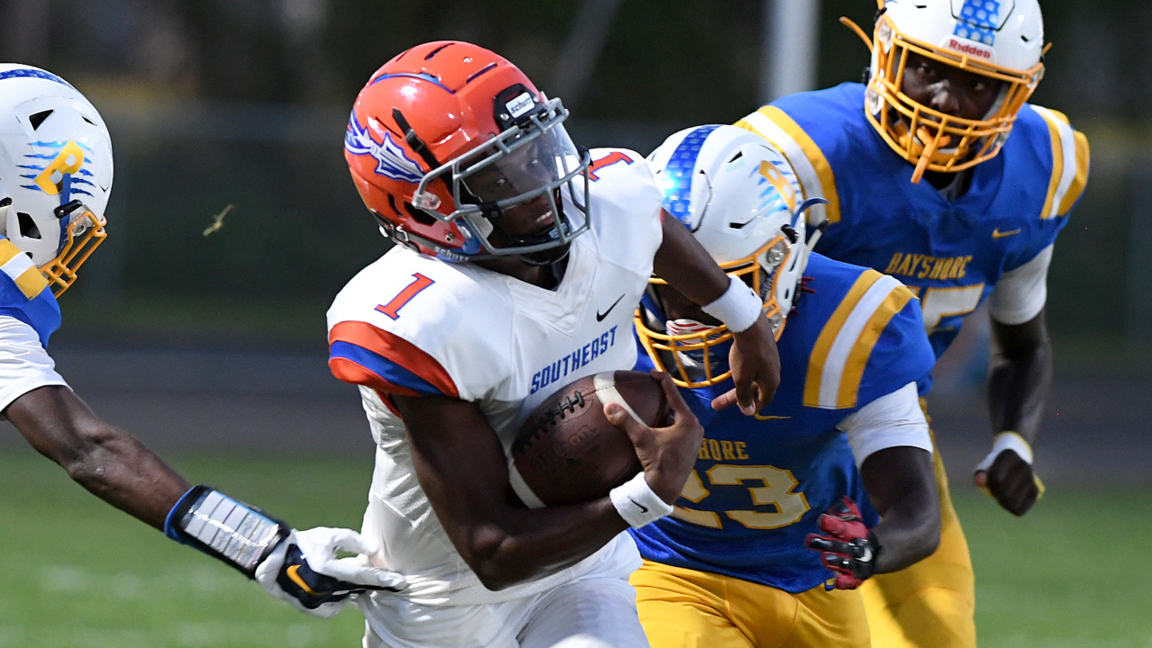 It’s Gameday! Here’s what you need to know for Week 6 of prep football in Manatee County