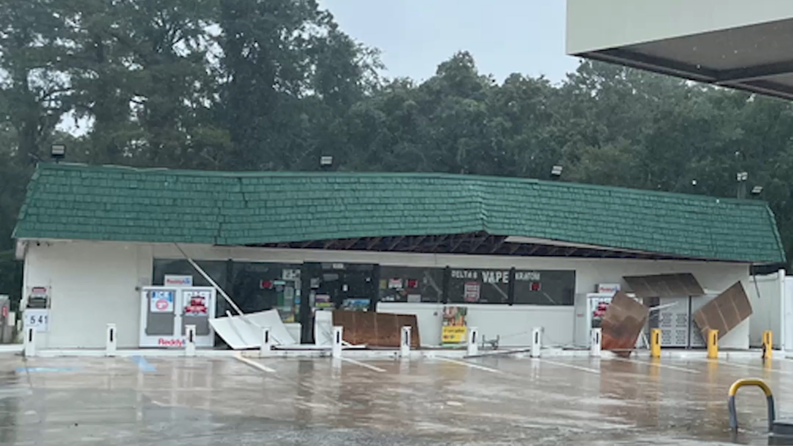 TS Debby destroyed a gas station near Hilton Head. Here's how it looks 2 years later