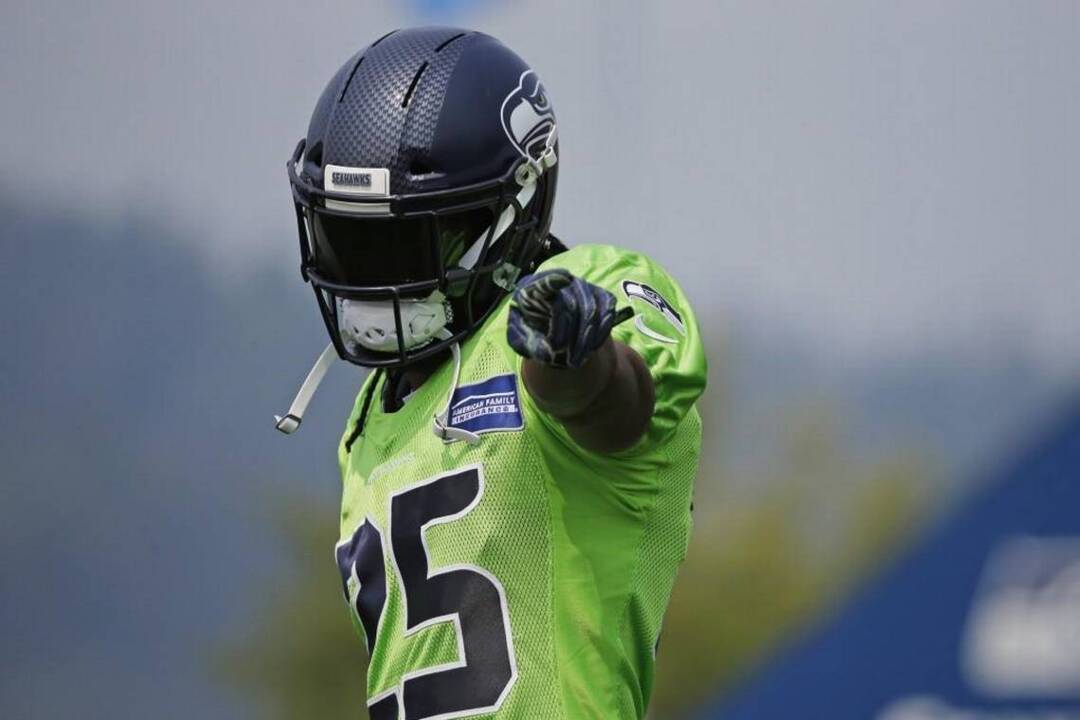 Richard Sherman, smiling like old self, on helping Seahawks rookie Shaquill Griffin