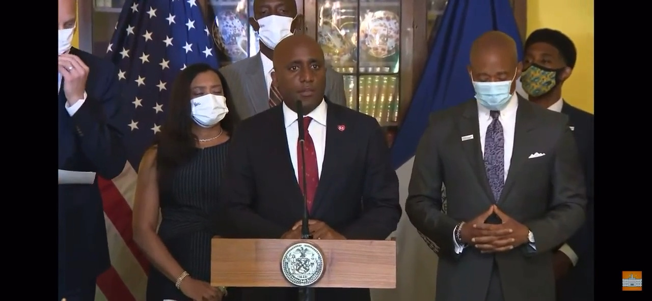 KC mayor named ‘lawmaker of the year’ by national gun violence prevention organization