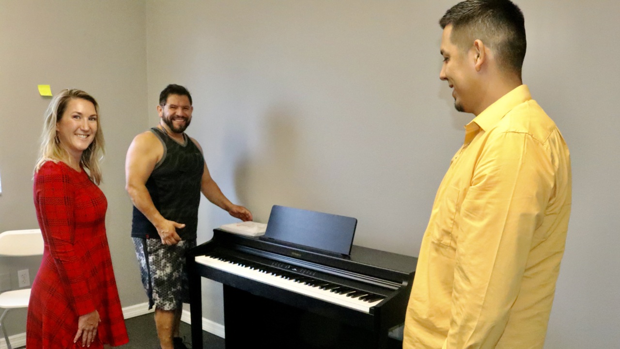 New Bradenton music school offers life lessons and confidence building for kids to ‘rock the stage’