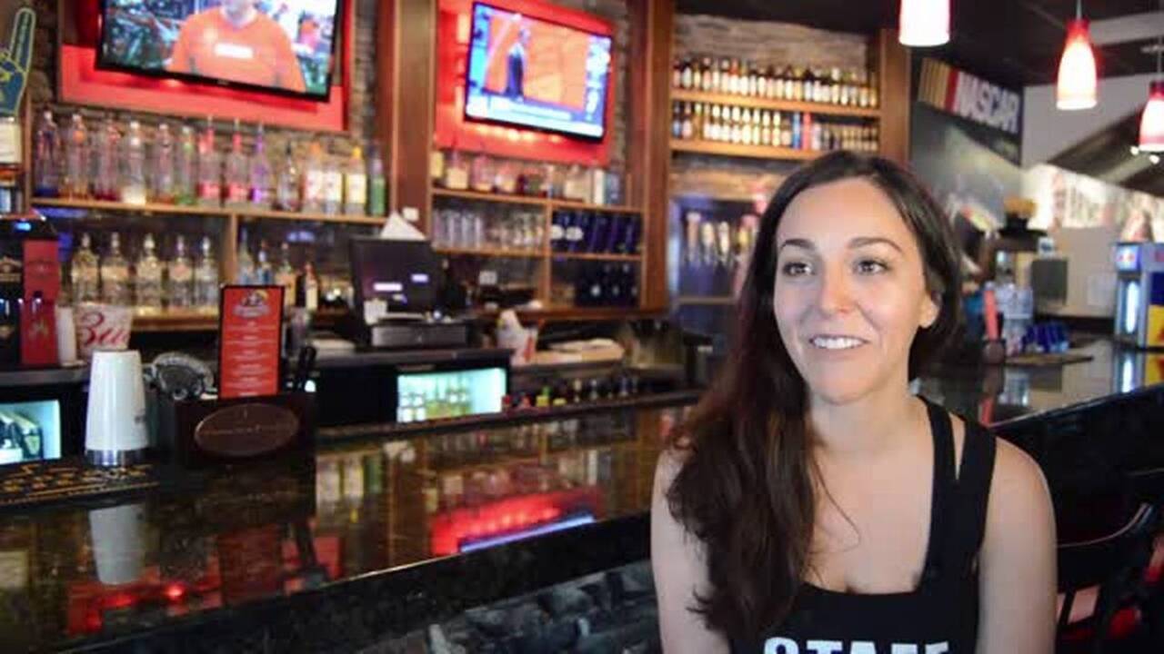 Lauren Mazzei of Chuck & Duck’s Sports Grill talks about Fight Club and calls Peter Dinklage an elf