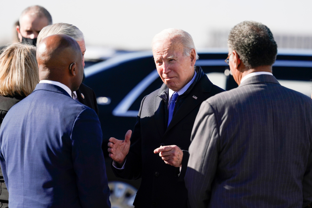 President Biden visits Kansas City to promote federal infrastructure law