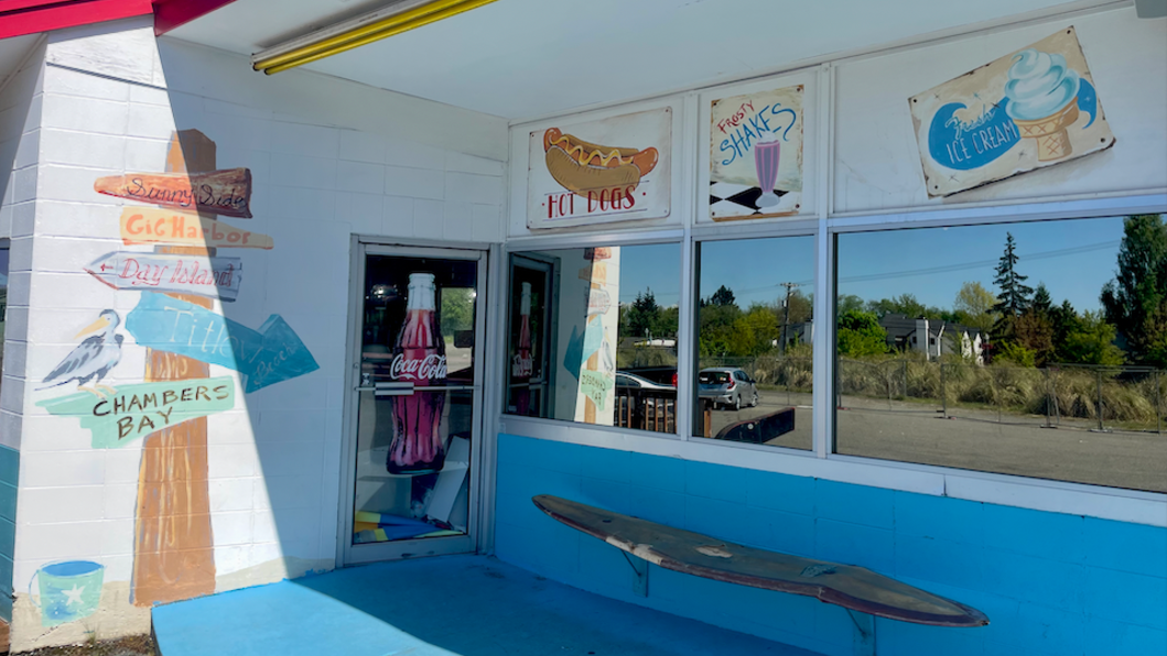 What’s happening to the vacant lot by Lefty’s Burger Shack? (video)