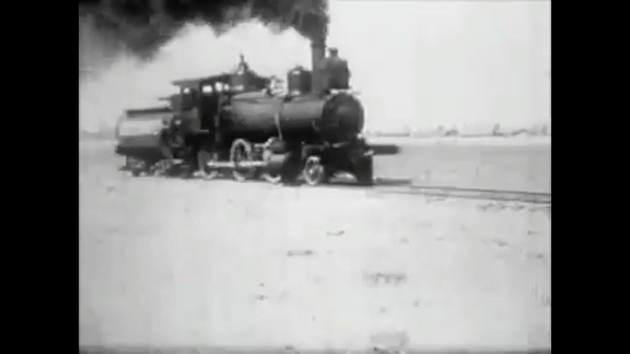 Watch two steam trains collide at 90 mph at California State Fair in 1913