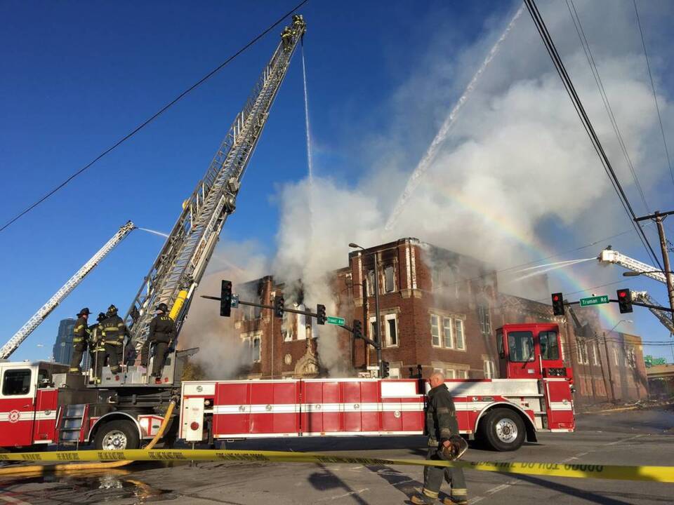 Firefighters battle large blaze at church in downtown KC | Kansas City Star