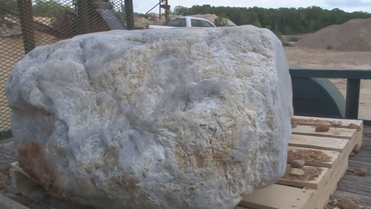 Huge boulders in Mississippi linked to Ice Age ‘megafloods’