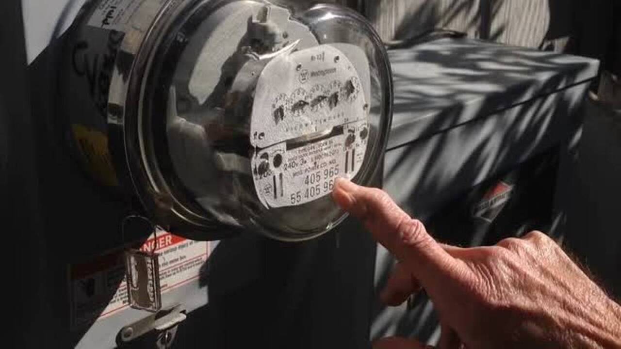 How to slash your power bill by using solar panels