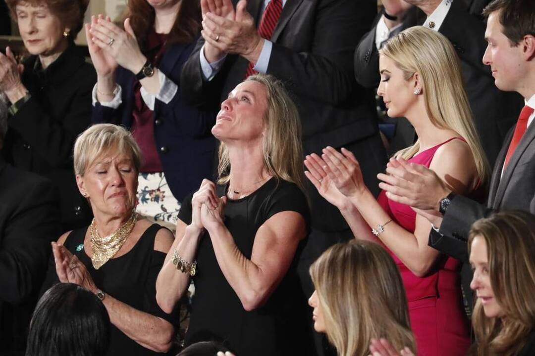 For Navy SEAL lost in Yemen, presidential praise – and an ovation