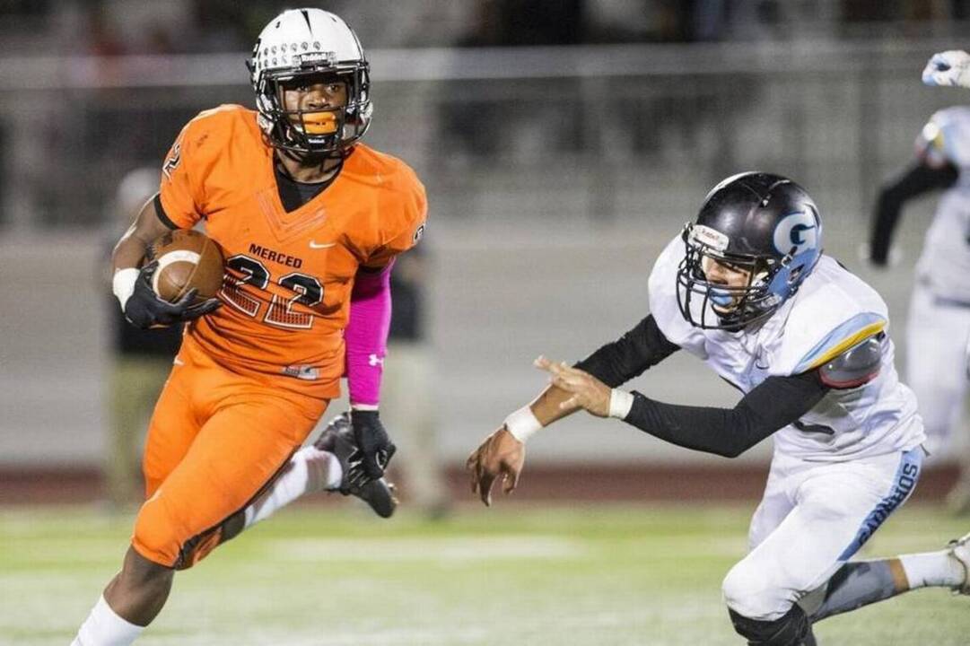 Shawn & Sean Show: Large-school predictions, Week 9