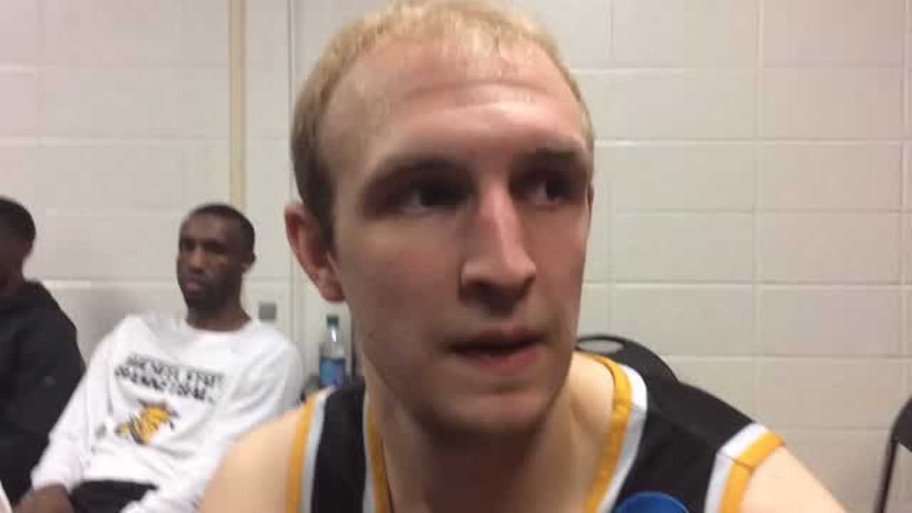 Bob Lutz: Conner Frankamp exits dog house, finds his stroke in Wichita State win