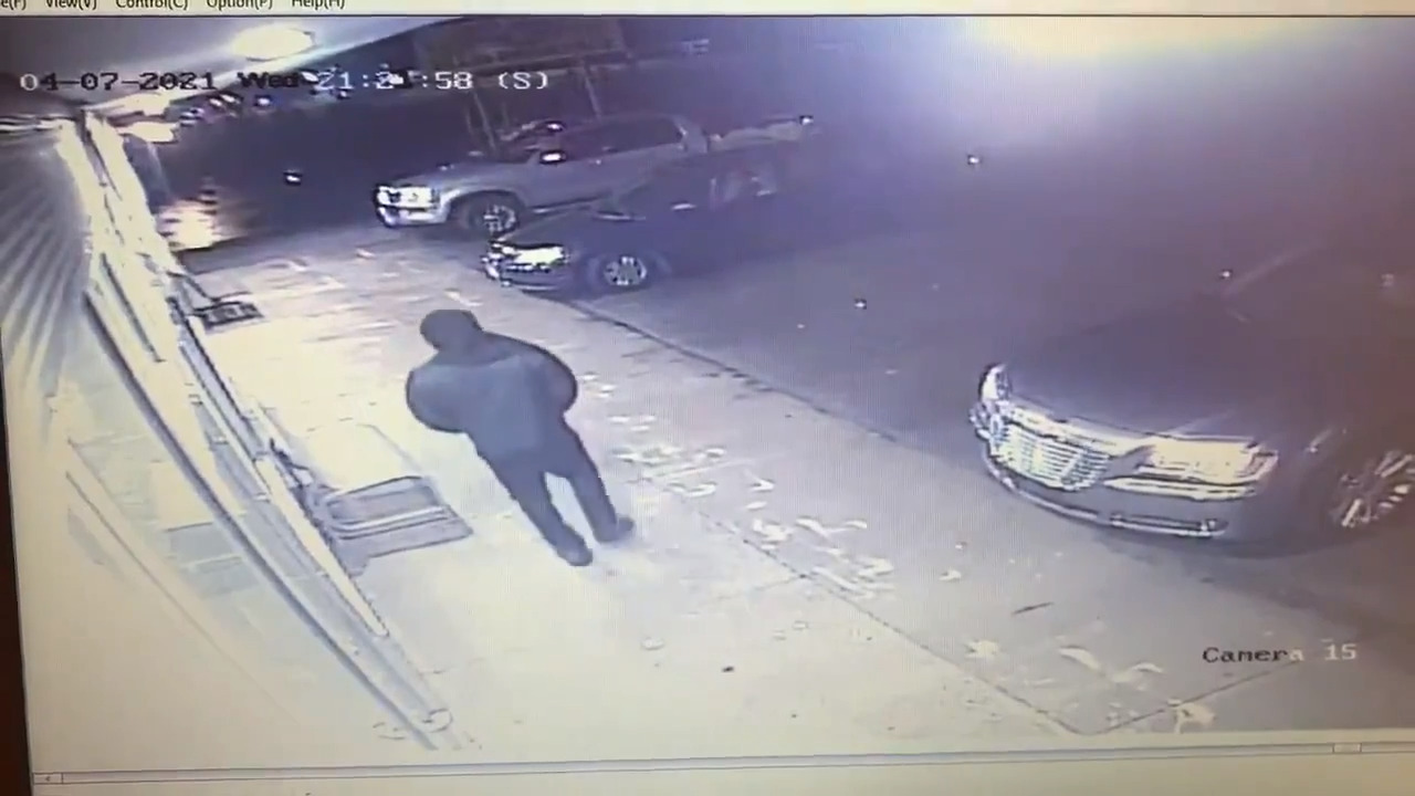 St. Louis Major Case squad releases video of murder suspect ...