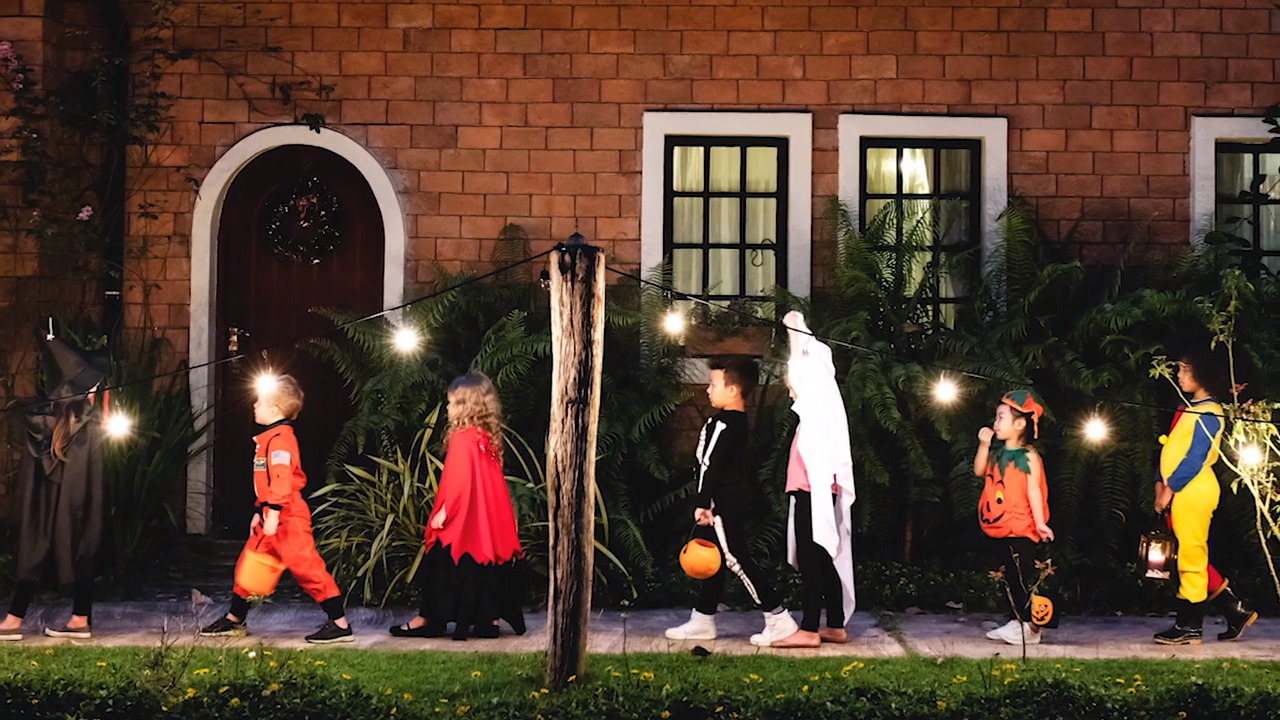 How to keep trick-or-treaters safe on Halloween