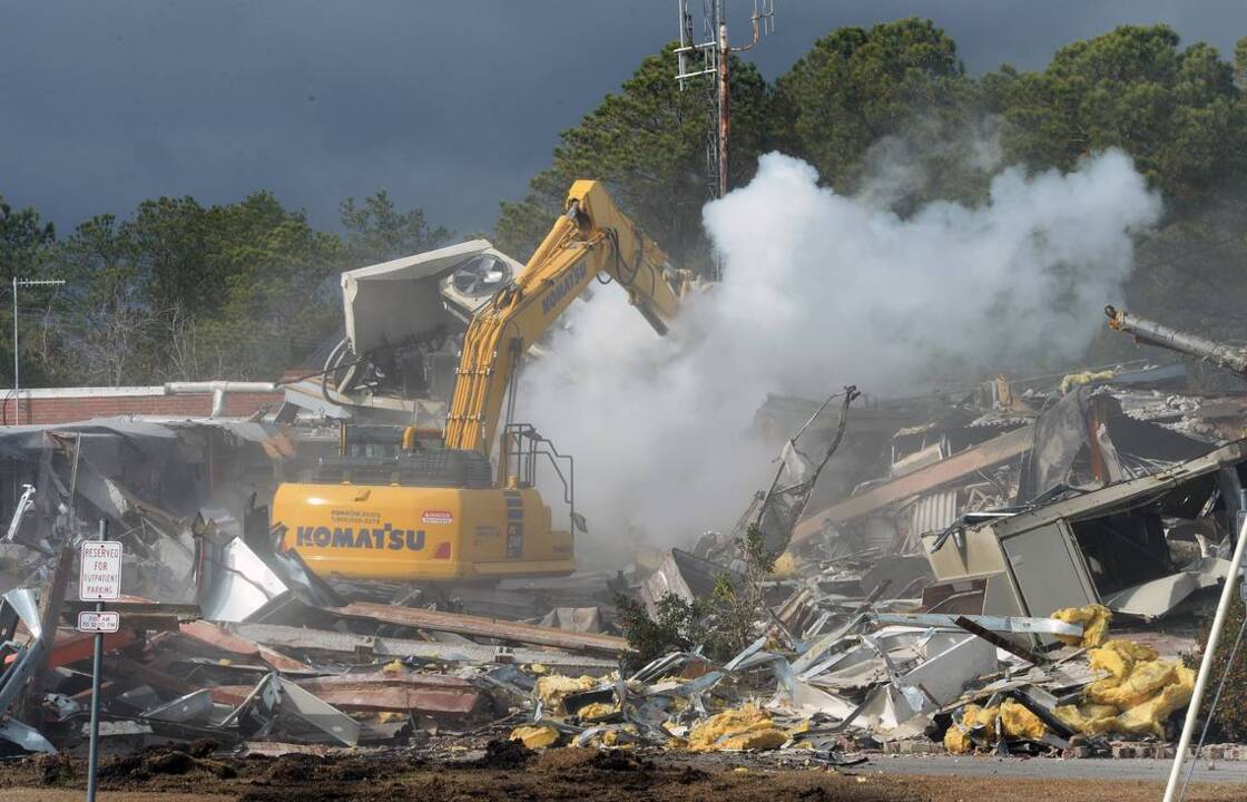 Hospital demolition in Beaufort County leaves Belhaven community without emergency care