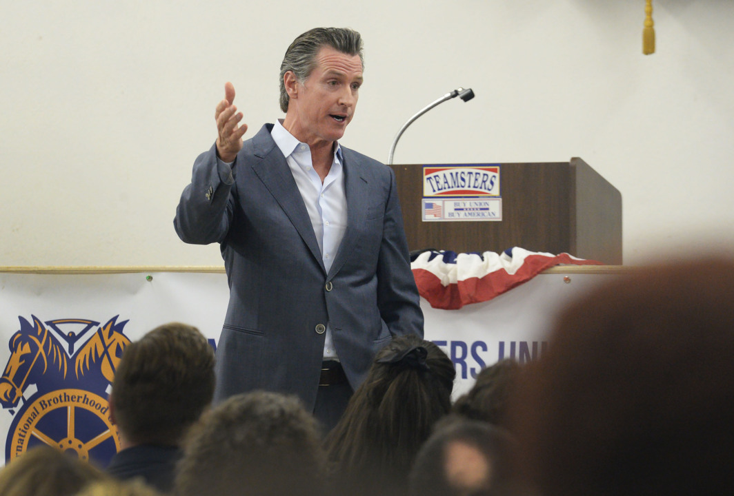 Newsom visits Fresno: Economy, health, housing issues at forefront of conversation