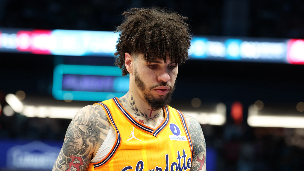 Hornets guard LaMelo Ball briefly discusses car accident on Wednesday