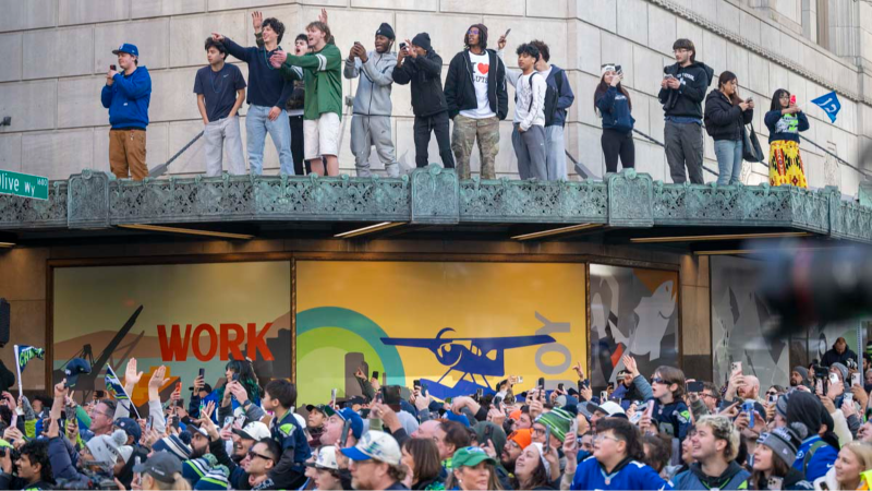 Seahawks Super Bowl 60 Parade: Nearly 1 Million Fans Attend