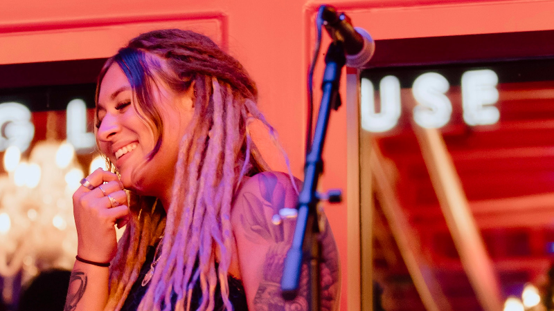 ‘American Idol’ Mariah Faith making music