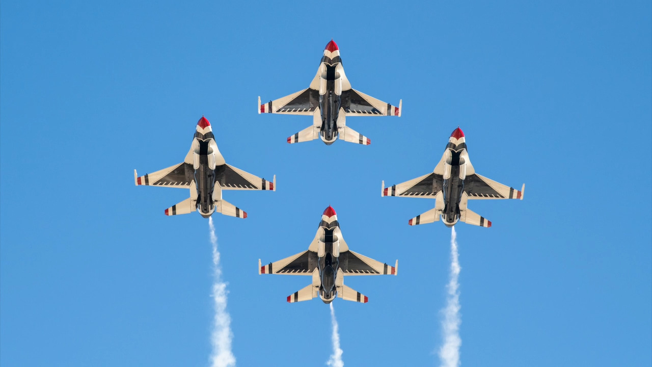 See amazing images captured at McConnell Air Force Base air show in Wichita