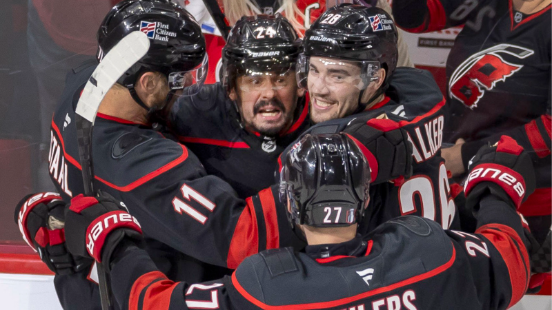 Rod Brind’Amour, Seth Jarvis and the decision that led to a victory in Game 2