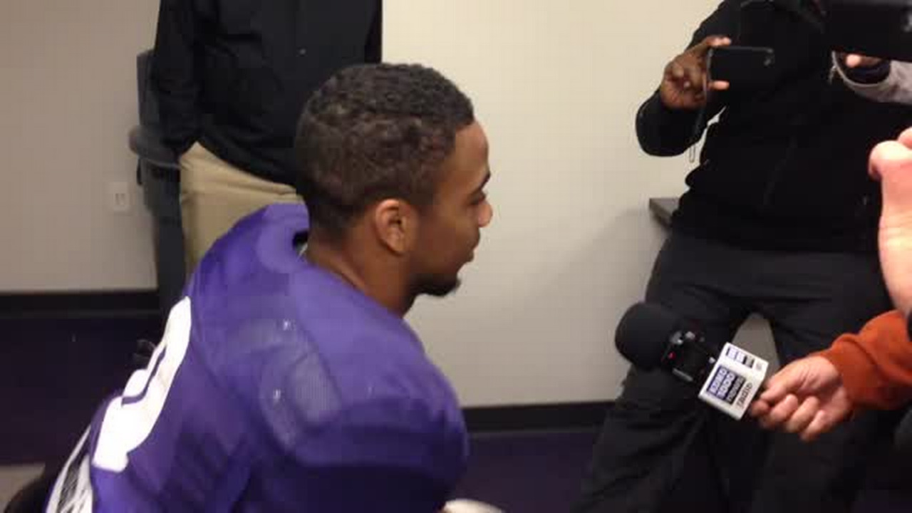 VIDEO: UW RB Myles Gaskin talks about strong start to college career