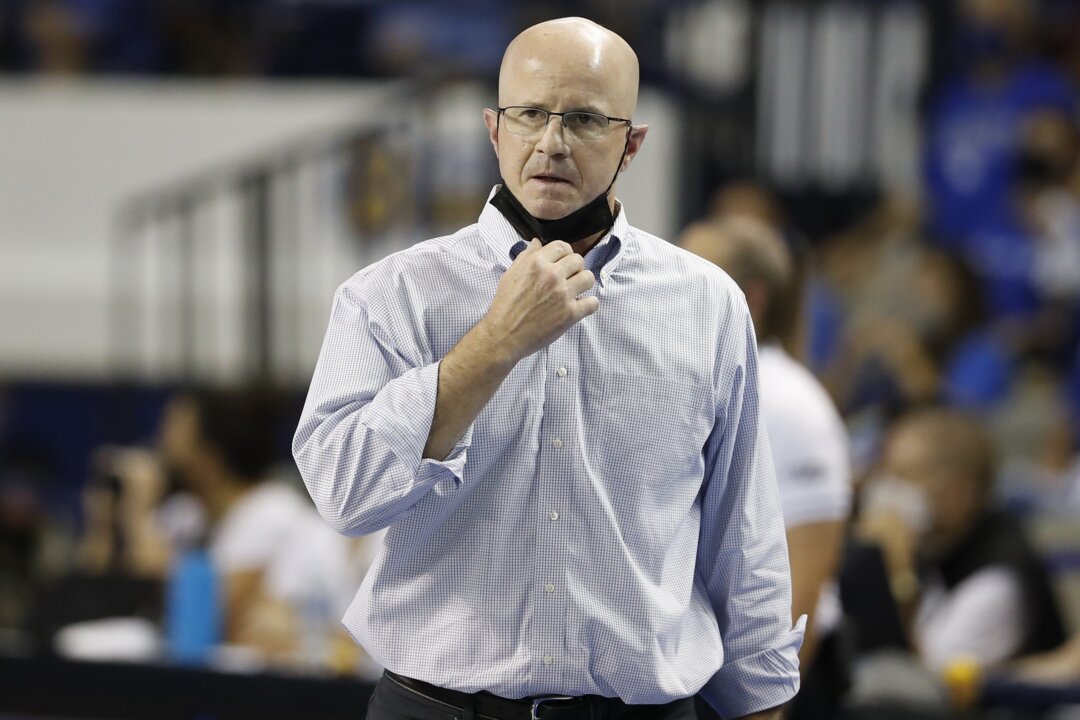 UK volleyball coach Craig Skinner forms personal connection with players | Lexington Herald Leader