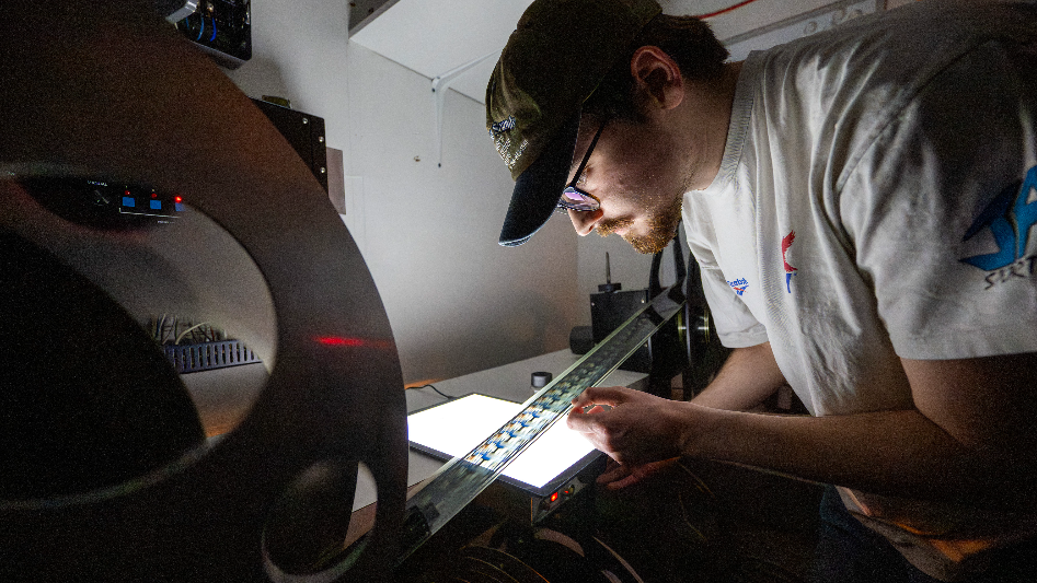 Screenland Armour Theatre debuts 70mm projector