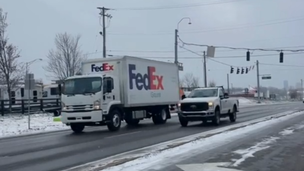 Winter weather causes icy roads, closes schools in Lexington
