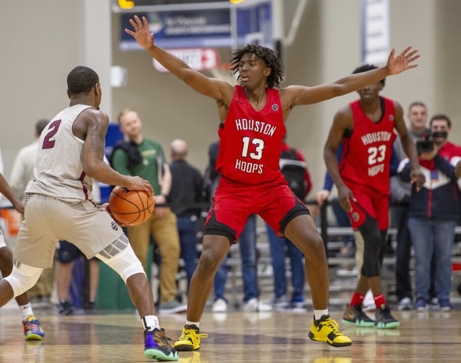 Video highlights of UK basketball recruit Tyrese Maxey from USA camp