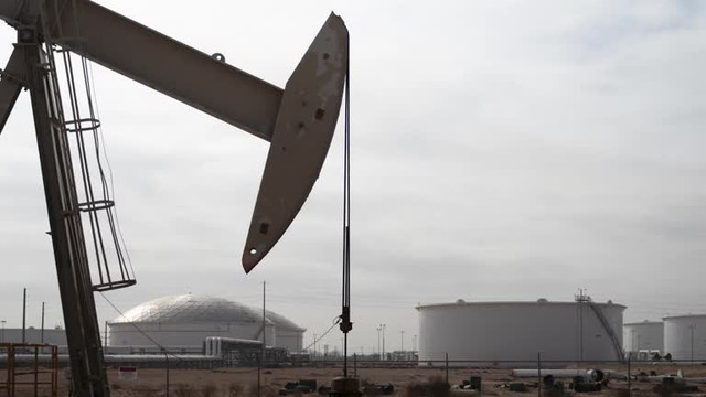 Why oil prices haven't gone crazy despite 5 months of US-Iran war
