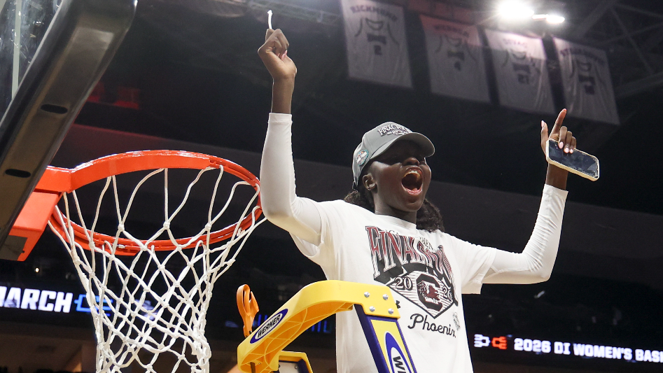 Gamecocks cut down nets after Elite Eight win over TCU in Sacramento