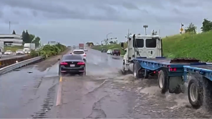 Traffic Alert: Flooding on SB Hwy 99 at Kiernan Avenue