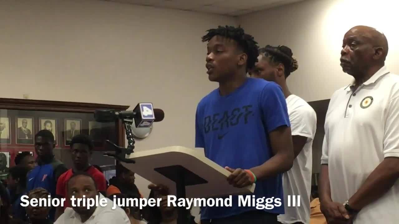 East St. Louis track stars get tough lessons in sportsmanship