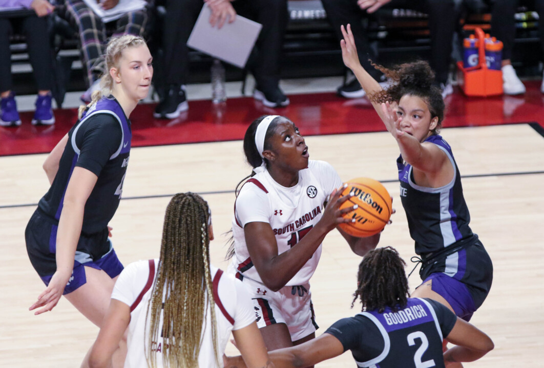 USC’s Laeticia Amihere steps up and shines in the absence of Destanni Henderson
