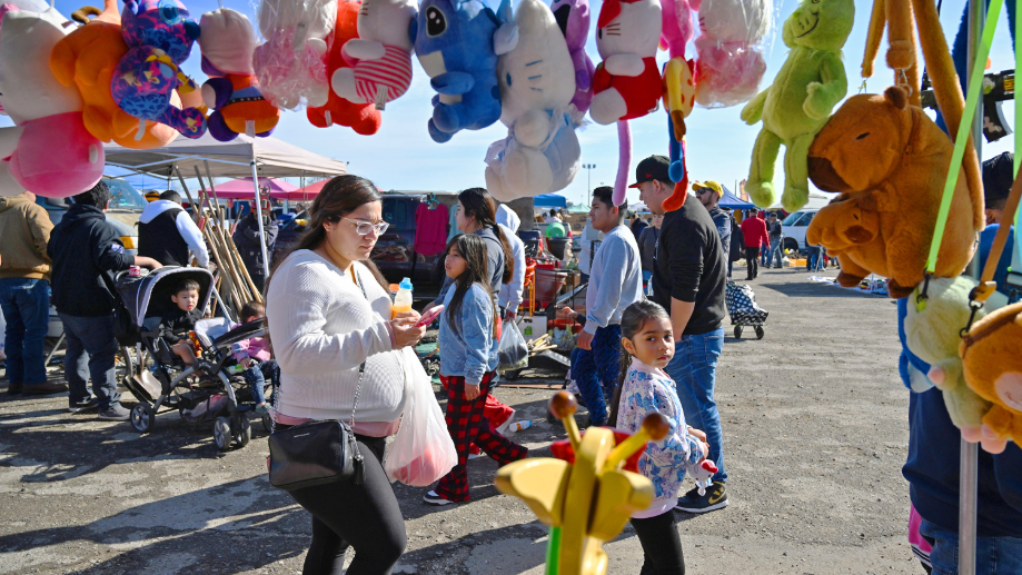 Has The Threat Of Immigration Raids Affected Local Flea Markets has-the-threat-of-immigration-raids-affected-local-flea-markets
