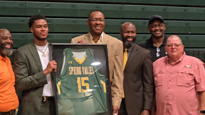 Spring Valley retires PJ Dozier's No. 15 jersey