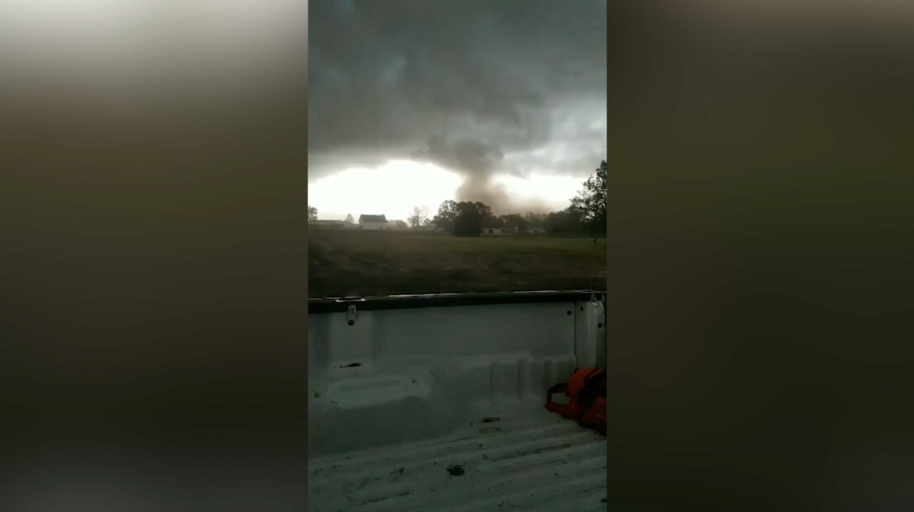 Facebook video shows tornado that caused damage at NC coast | Charlotte ...
