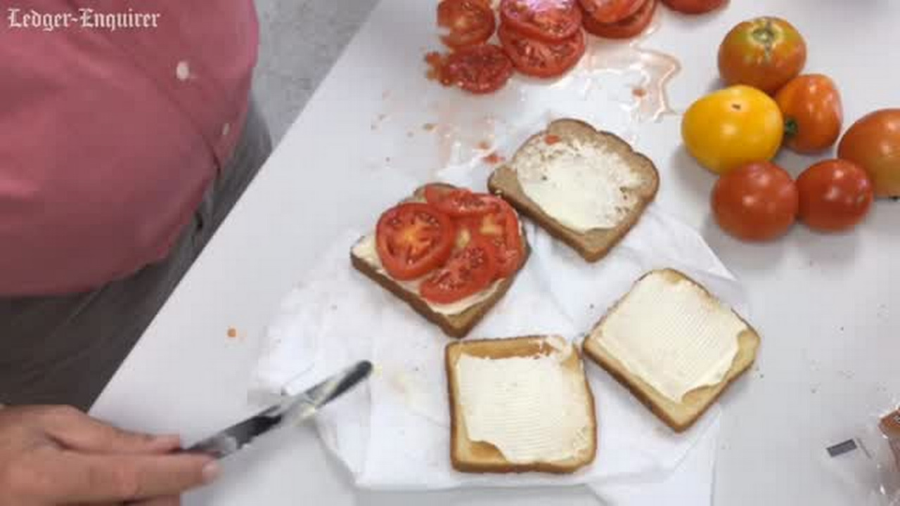 You want to start a Facebook food fight? Post a picture of a tomato sandwich