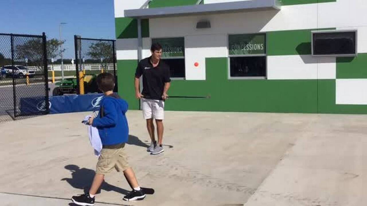 Tampa Bay Lightning bring outdoor street hockey rink to Lakewood Ranch