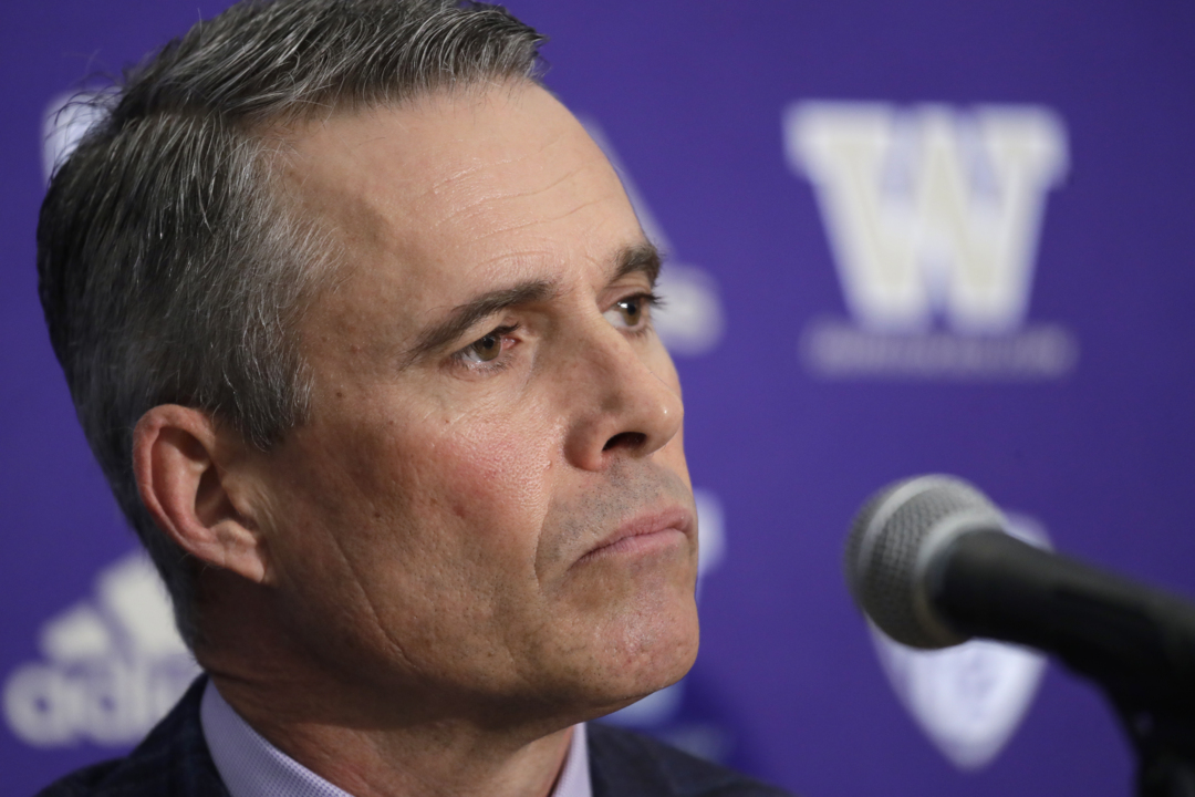 How ex-BSU coach Chris Petersen knew it was time to step down at Washington