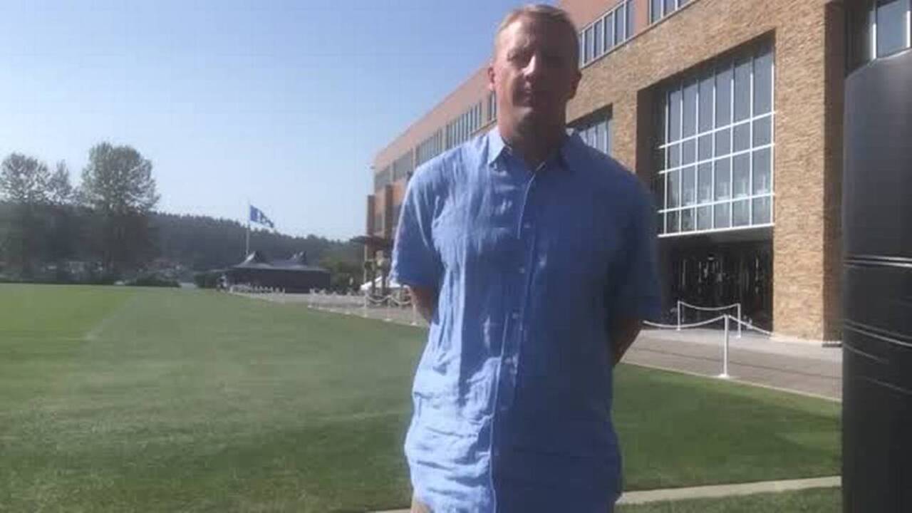 Beat writer Gregg Bell recaps first day of Seahawks training camp
