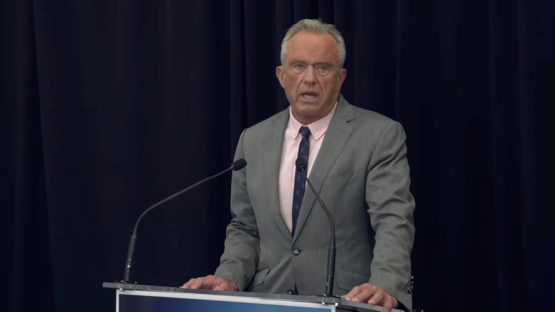 Robert F. Kennedy Jr. announces a Kentucky organ donor organization is being decertified