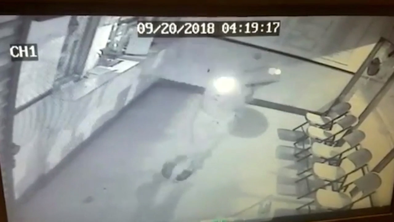 Bandit hit with rock he tried to use to break into business