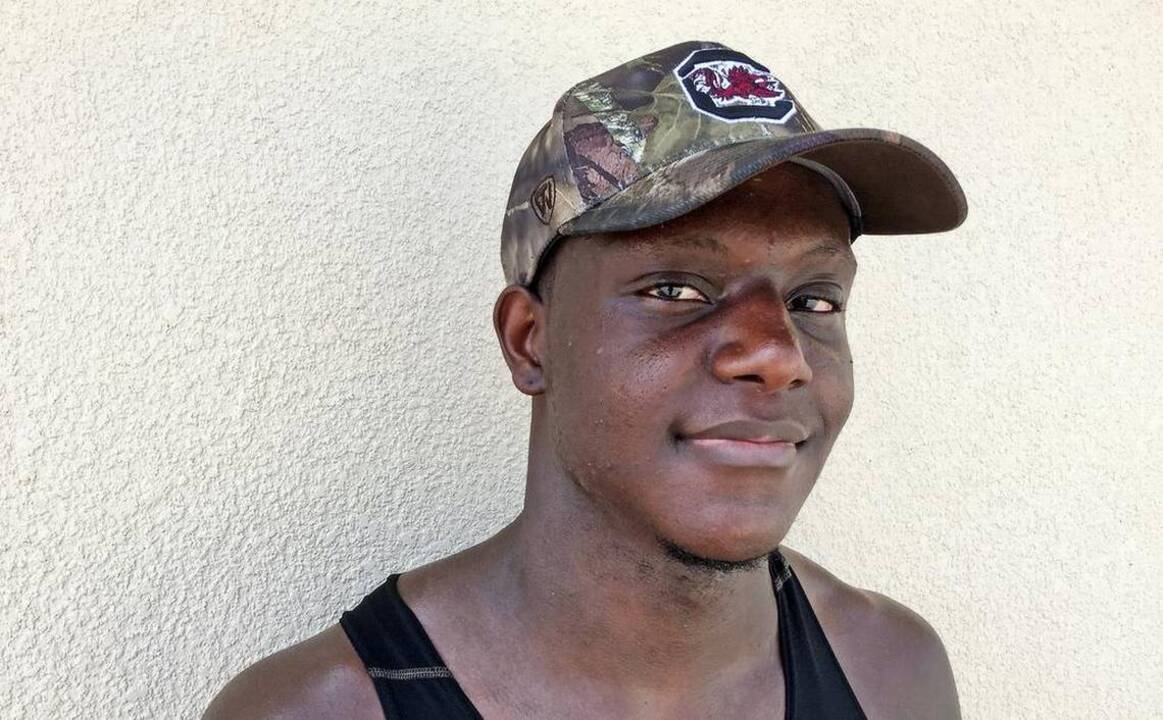 2-sport standout Lavonte Valentine impressed with USC recruiting approach
