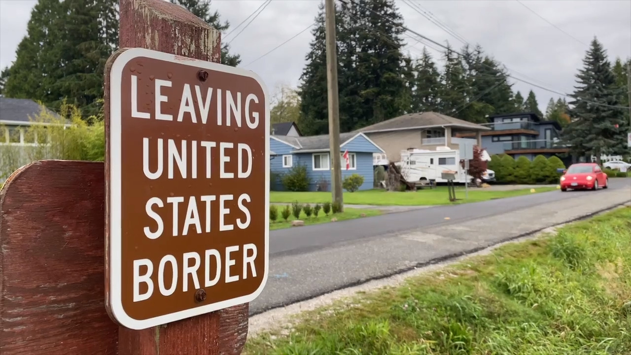 U.S., Canada officially announce border closure extended into 2021 due to COVID-19