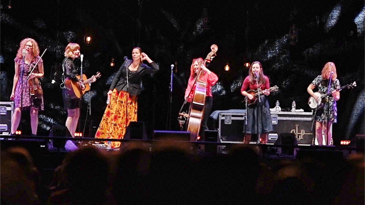 First Ladies of Bluegrass with special guest Rhiannon Giddens perform ‘Up Above My Head’