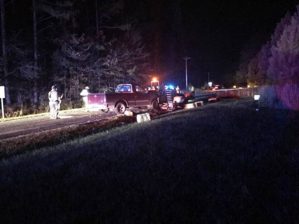 Truck crashes into Halloween hayride in Ridgeland SC (Video) | Hilton ...