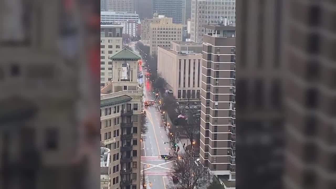Exploding manhole covers shut down streets in Atlanta