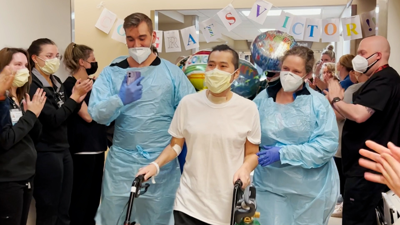 COVID-19 patient leaves Lexington hospital after 6-month stay, double lung transplant