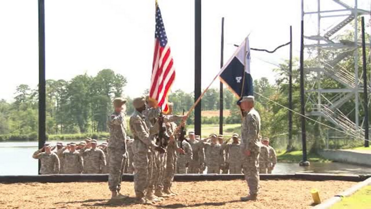 Video: First two female Army Rangers graduate